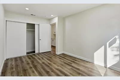 2 Ebbtide Court, Sacramento, CA 95831 - Photo 11