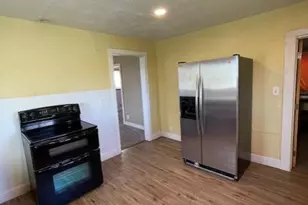 207 Clausen, Turlock, CA 95380 - Photo 7