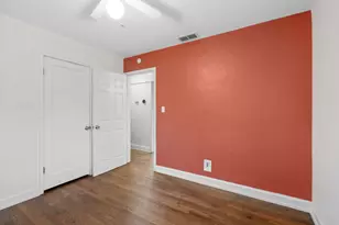 1904 Iris Ave, Sacramento, CA 95815 - Photo 19