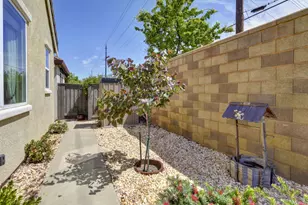 9747 Dartwell, Sacramento, CA 95829 - Photo 21