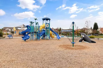 8284 Bonito Circle, Elk Grove, CA 95757 - Photo 55