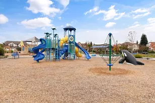 8284 Bonito Cir, Elk Grove, CA 95757 - Photo 55