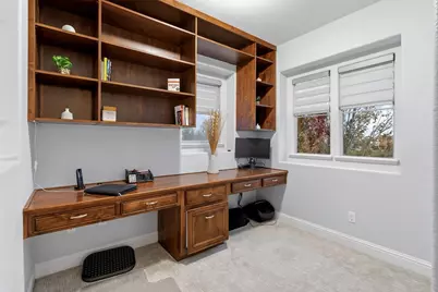 8284 Bonito Circle, Elk Grove, CA 95757 - Photo 23