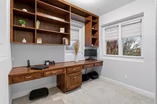 8284 Bonito Cir, Elk Grove, CA 95757 - Photo 23