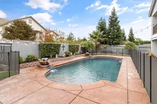 8284 Bonito Cir, Elk Grove, CA 95757 - Photo 47