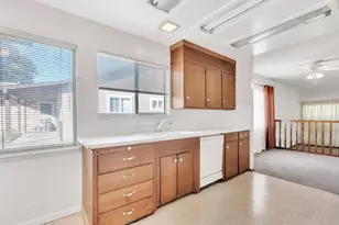 7629 N Ridge Dr, Citrus Heights, CA 95610 - Photo 11