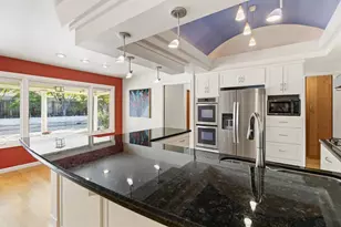 3950 American River Dr, Sacramento, CA 95864 - Photo 17