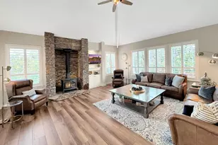910 Eden Valley Rd, Colfax, CA 95713 - Photo 5