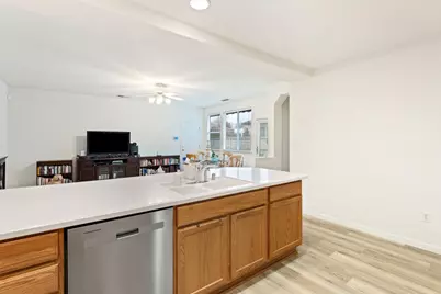 2270 Rose Arbor Drive, Sacramento, CA 95835 - Photo 9