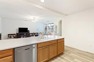 2270 Rose Arbor Dr, Sacramento, CA 95835 - Photo 9