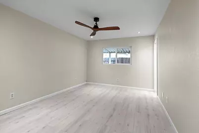 1921 Madrid Drive, Stockton, CA 95205 - Photo 5