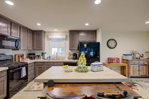 Queen Way, Livingston, CA 95334 - Photo 5