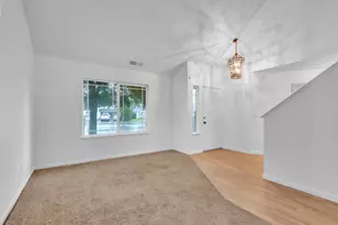 292 Dayflower Ct, Waterford, CA 95386 - Photo 5