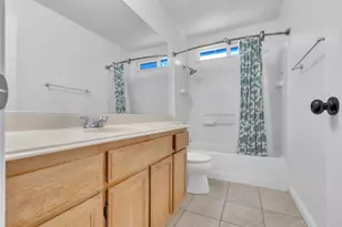 292 Dayflower Ct, Waterford, CA 95386 - Photo 19