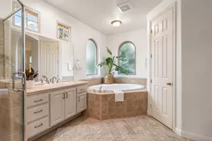 945 Sierra Park Ln, Sacramento, CA 95864 - Photo 57