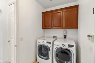 945 Sierra Park Ln, Sacramento, CA 95864 - Photo 67