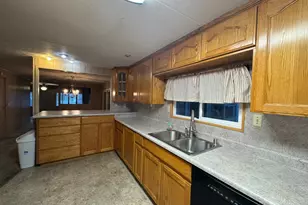 E Yosemite, Manteca, CA 95336 - Photo 27