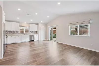 5145 Chelsea Creek Road, Roseville, CA 95747 - Photo 5