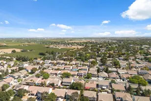 609 Roadrunner Dr, Patterson, CA 95363 - Photo 31