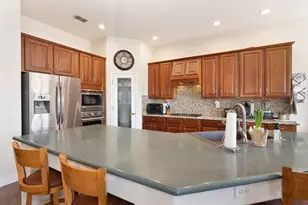 1049 Danielle Dr, Roseville, CA 95747 - Photo 15