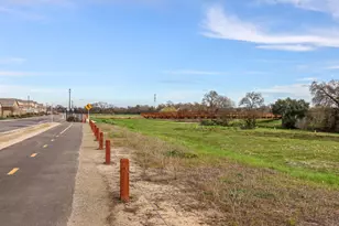 5320 Cumberland Dr, Roseville, CA 95747 - Photo 37