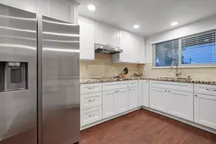 1820 N Berkeley Ave, Turlock, CA 95382 - Photo 9