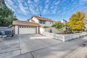 3489 Bridgeford Dr, Sacramento, CA 95834 - Photo 5