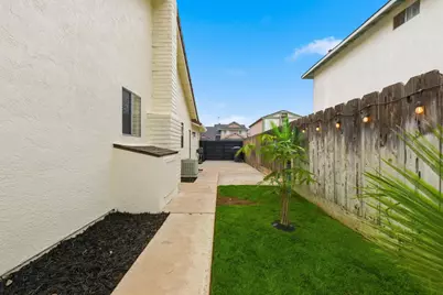 1671 Davis Street, Ripon, CA 95366 - Photo 29