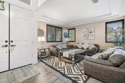 8313 Leatherleaf Court, Sacramento, CA 95829 - Photo 9