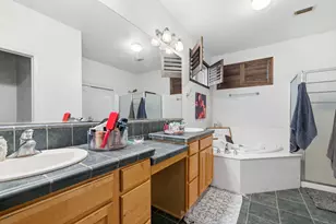 8313 Leatherleaf Ct, Sacramento, CA 95829 - Photo 27