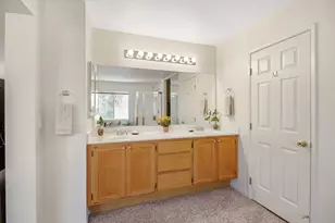 11568 Pyrites Ct, Gold River, CA 95670 - Photo 29