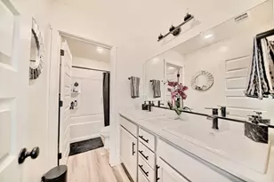 397 Broadstone Ct, Los Banos, CA 93635 - Photo 57