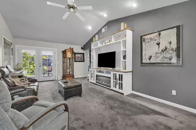 7109 Ballygar Way, Elk Grove, CA 95758 - Photo 17