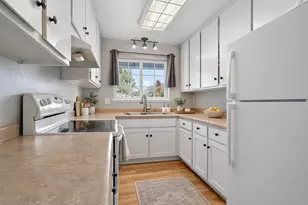 12340 Erin Dr, Auburn, CA 95603 - Photo 11