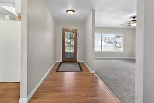 12340 Erin Dr, Auburn, CA 95603 - Photo 9