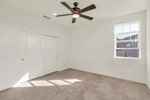 2766 Dockside St, Sacramento, CA 95833 - Photo 37