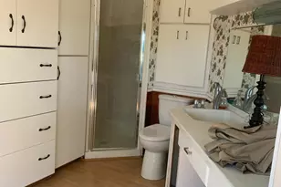 Whispering Palms Dr, Sacramento, CA 95823 - Photo 37