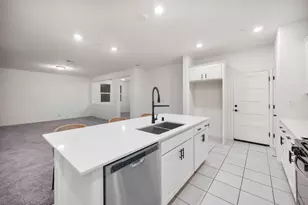 109 Pilato Dr, Stockton, CA 95209 - Photo 17