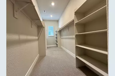 9061 Elliott Springs Drive, Elk Grove, CA 95624 - Photo 7