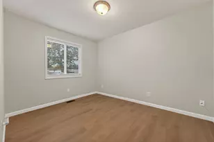 Lauppe Ln, Citrus Heights, CA 95621 - Photo 11