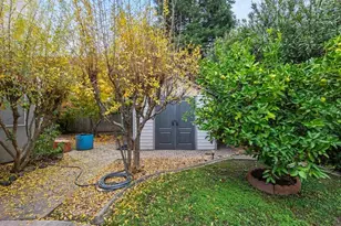 8283 Glencannon Way, Elk Grove, CA 95624 - Photo 19