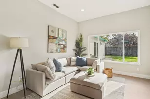 320 Regency Park Cir, Sacramento, CA 95835 - Photo 11