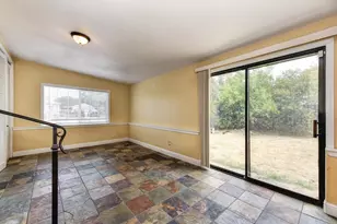 5500 McMahon Dr, Sacramento, CA 95824 - Photo 7