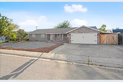 6920 Hogan Drive, Sacramento, CA 95822 - Photo 3