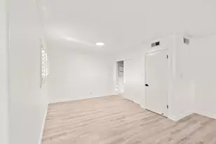 6920 Hogan Dr, Sacramento, CA 95822 - Photo 45