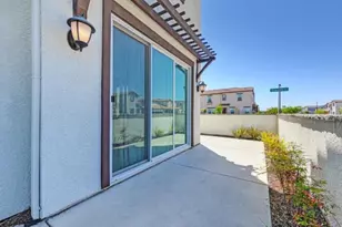 3001 Rhapsody Dr, Roseville, CA 95747 - Photo 39