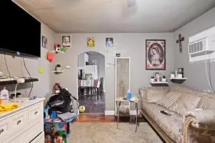 1225 Eugene Ave, Modesto, CA 95351 - Photo 5