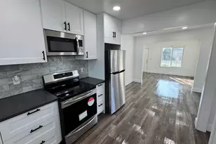 3261 24th Ave, Sacramento, CA 95820 - Photo 11