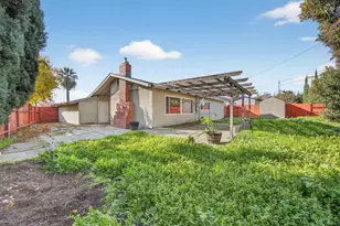 8261 Tanoak Way, Citrus Heights, CA 95621 - Photo 35