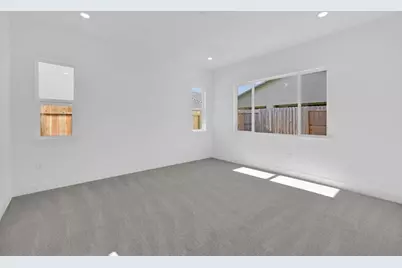 10220 Elara Way, Elk Grove, CA 95757 - Photo 9